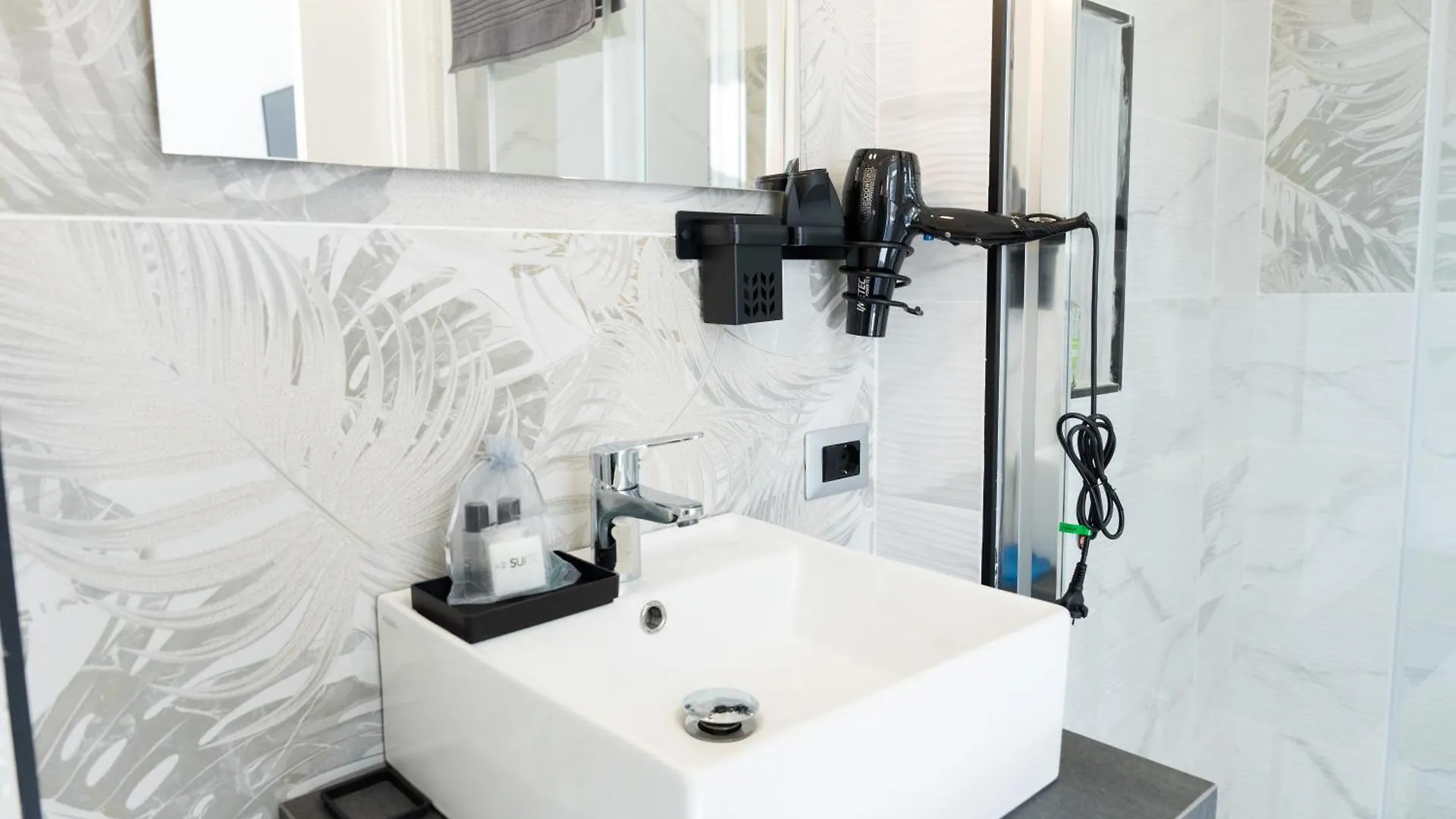 Volcano'S Suite - Agrumi - The First Eco - Chic Suites In Sicily Catania
